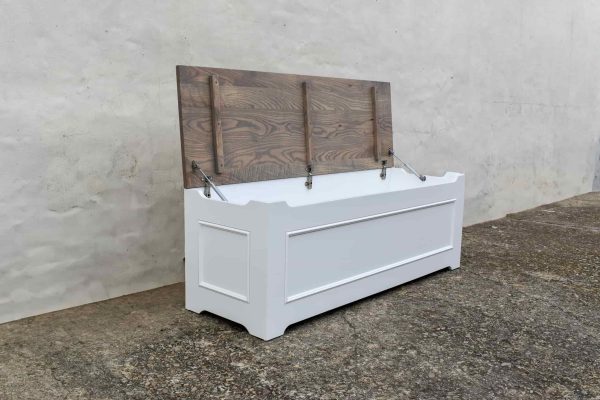Bastille Blanket Box - Image 6